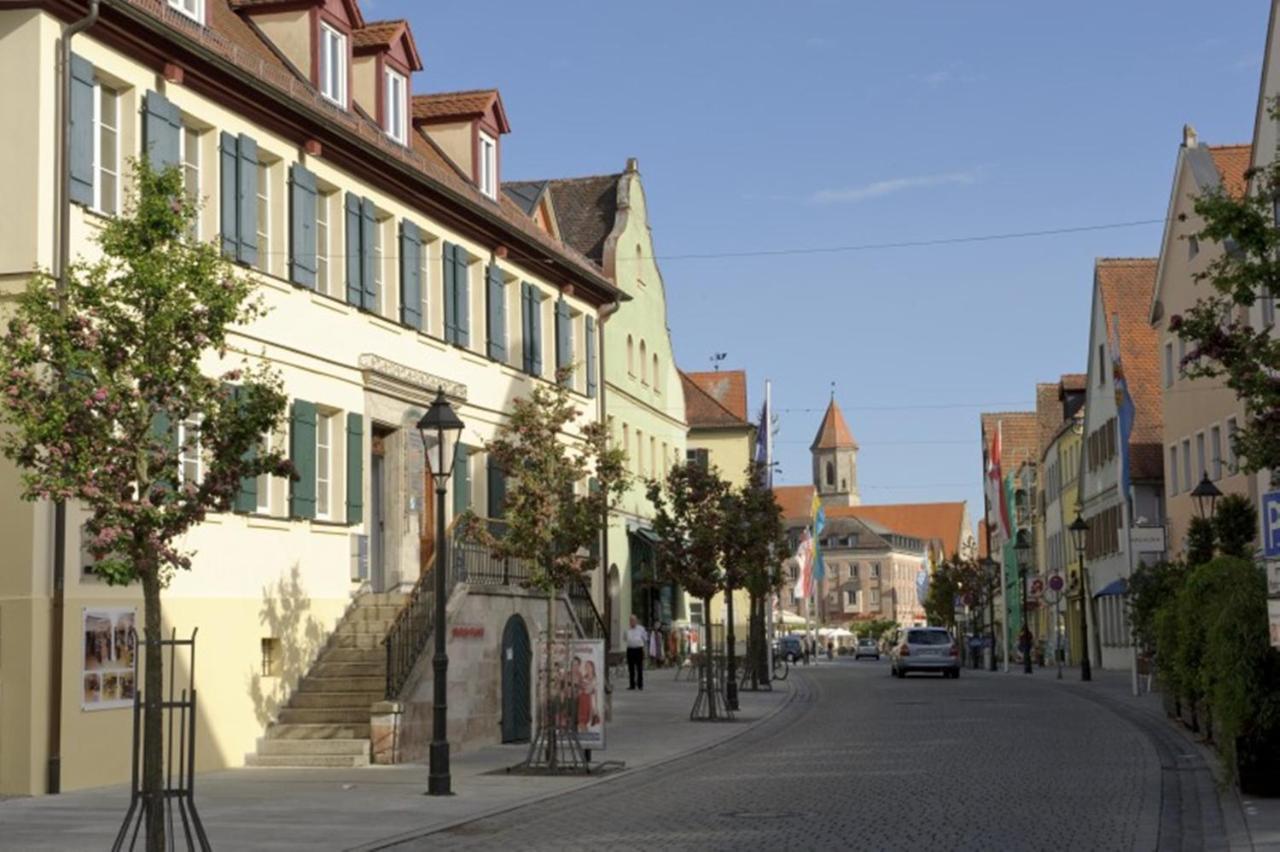 Land-Gut-Hotel Hotel Adlerbraeu Gunzenhausen Dış mekan fotoğraf