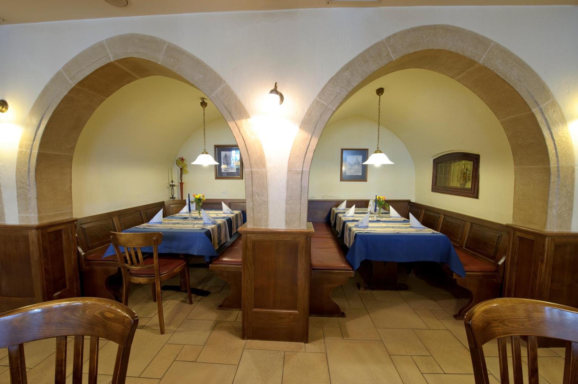 Land-Gut-Hotel Hotel Adlerbraeu Gunzenhausen Dış mekan fotoğraf