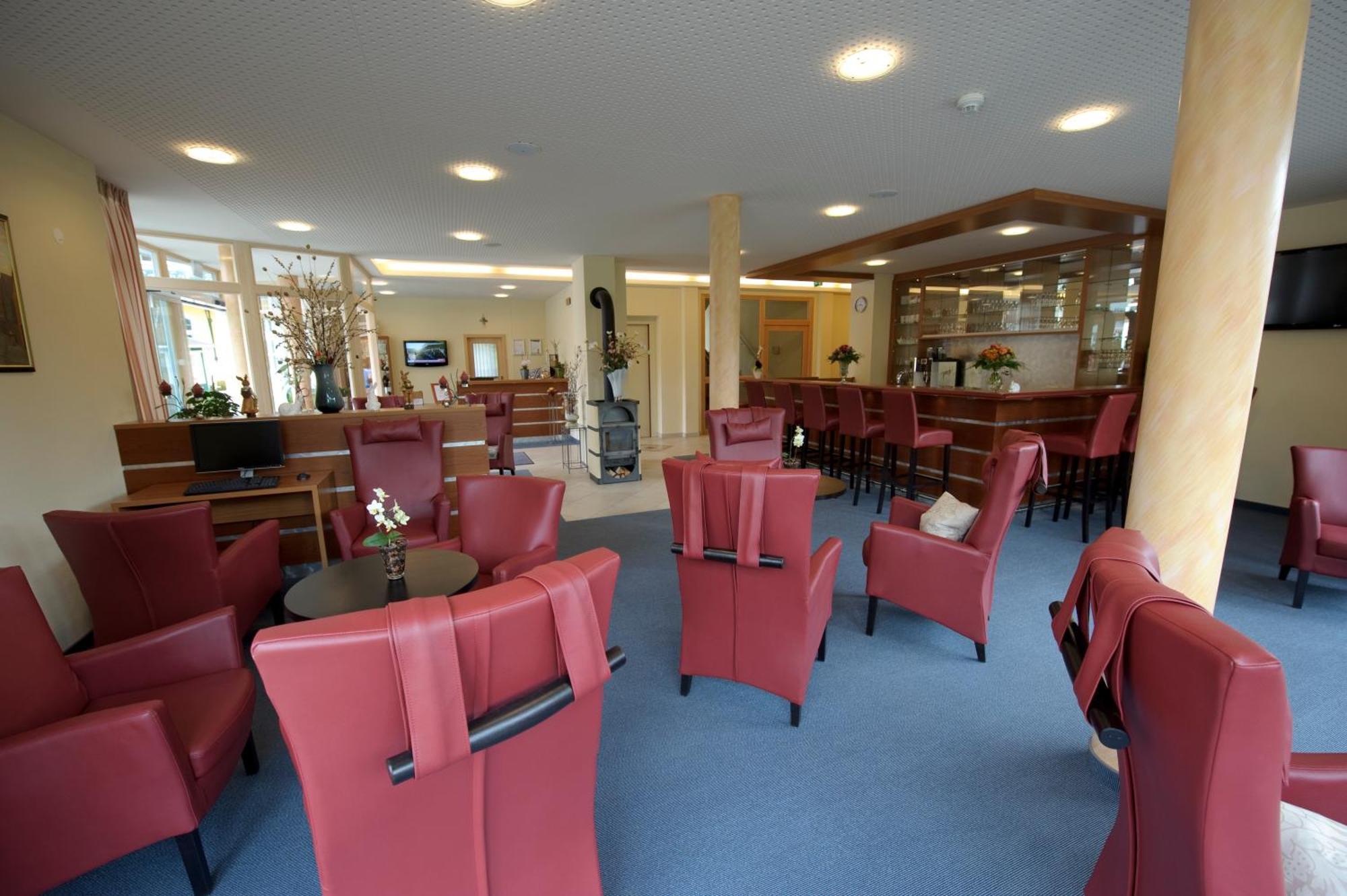 Land-Gut-Hotel Hotel Adlerbraeu Gunzenhausen Dış mekan fotoğraf
