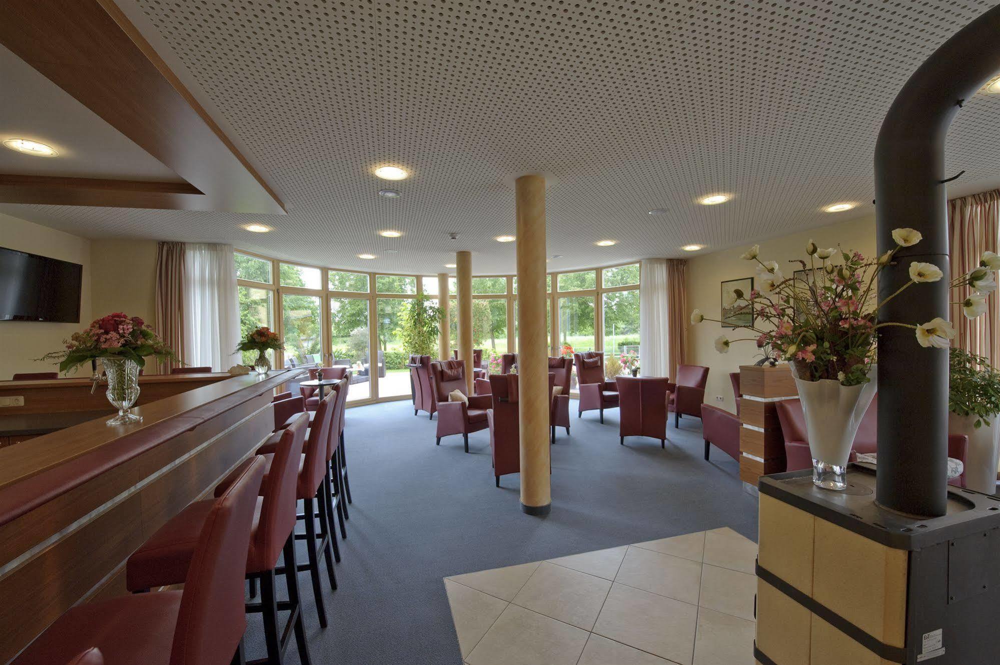 Land-Gut-Hotel Hotel Adlerbraeu Gunzenhausen Dış mekan fotoğraf